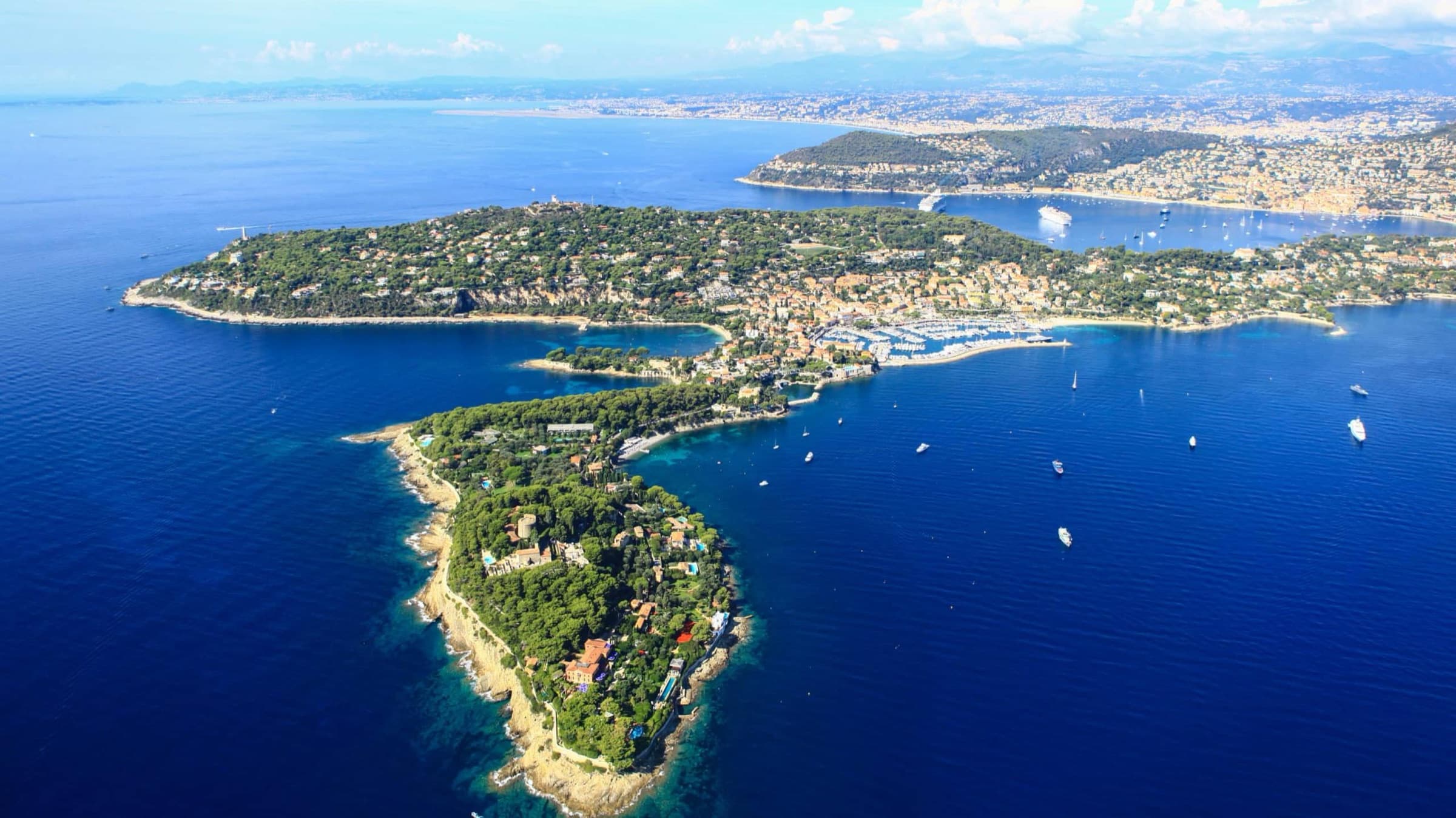 La presqu'île de Saint-Jean-Cap-Ferrat vue du ciel