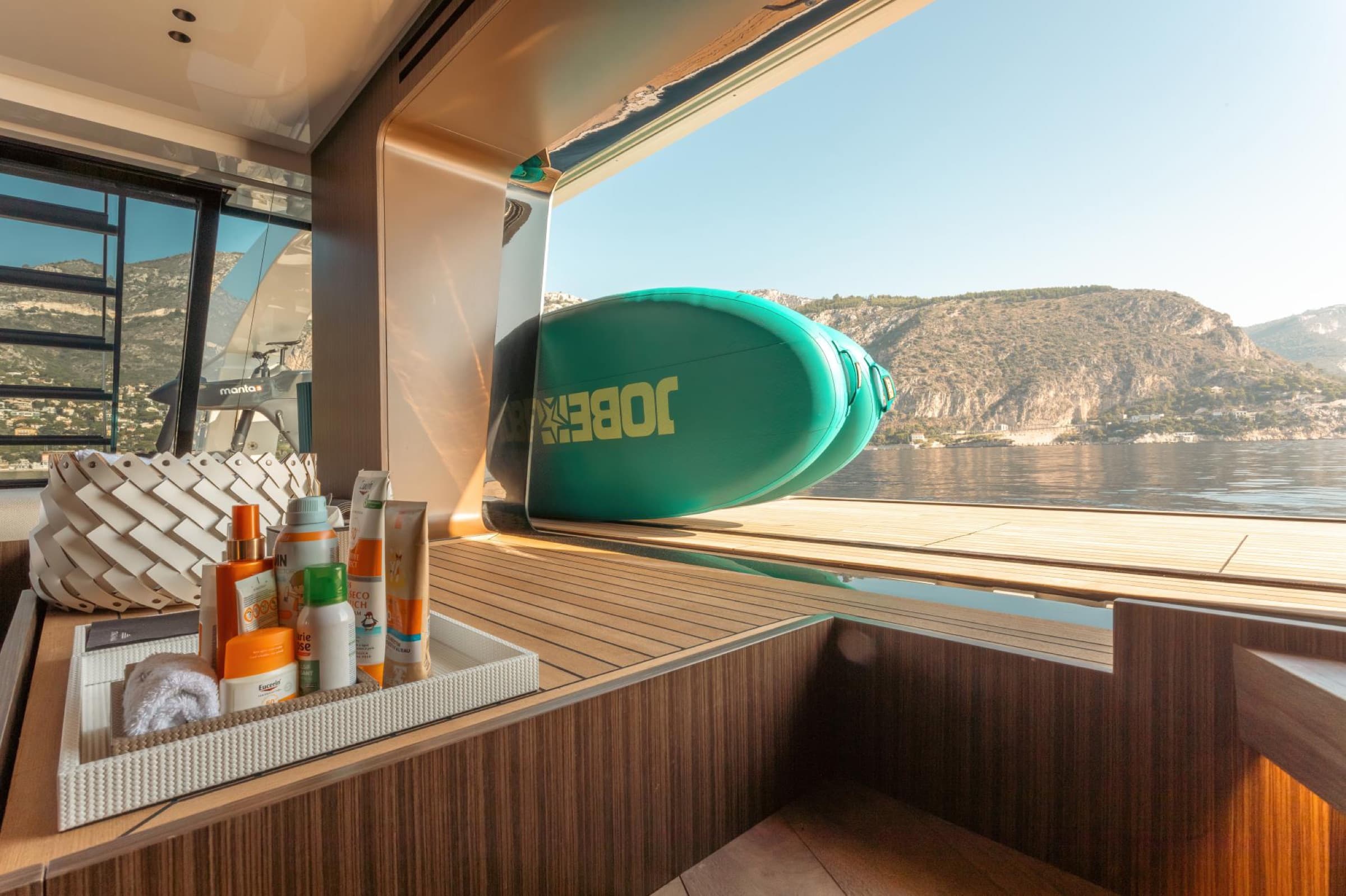 Le Sanlorenzo SX112 en location sur la Côte d'Azur, vue 12