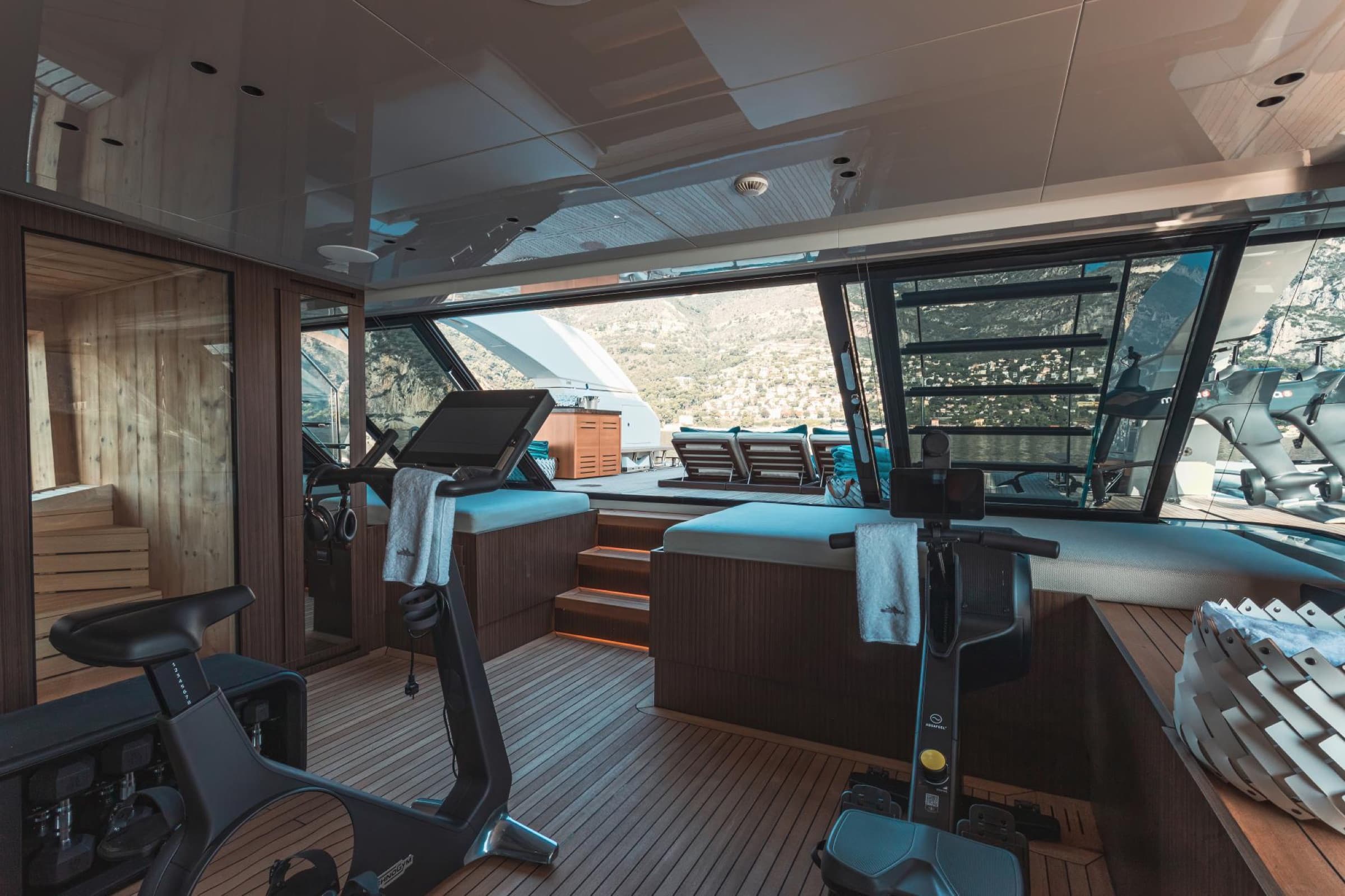 Le Sanlorenzo SX112 en location sur la Côte d'Azur, vue 13