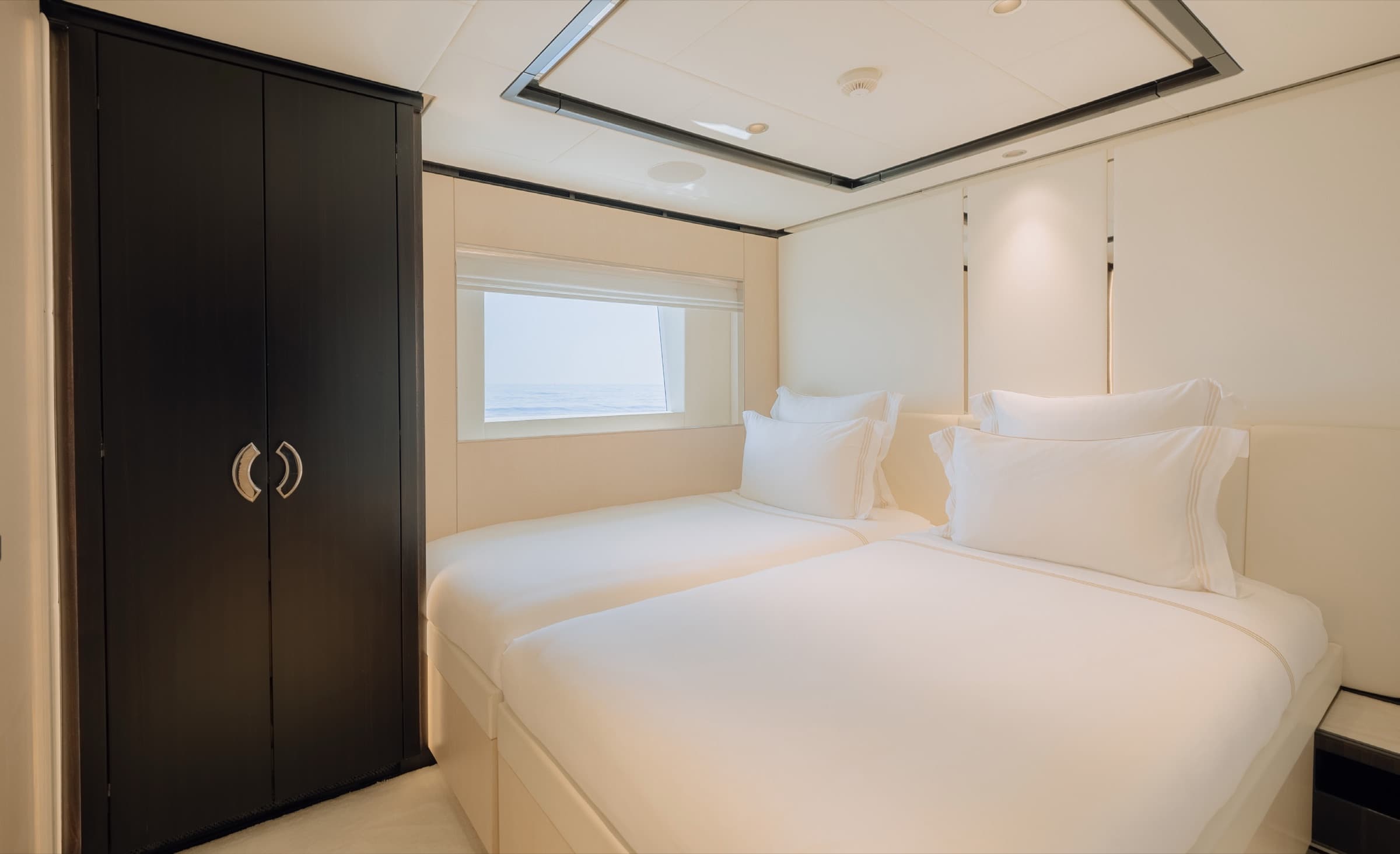 Une cabine twin du Majesty 120 et son dressing